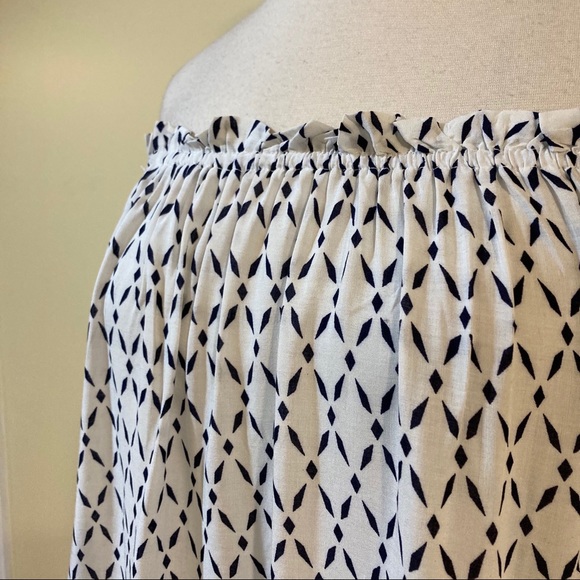 💥 CLEARANCE Bell Sleeve Off Shoulder Modern Floral Tunic Dress - Picture 6 of 8